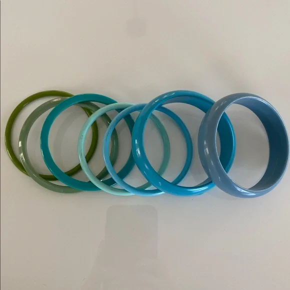 28x vintage plastic bracelets 80s 90s retro rainbow bangles - Picture 5 of 9